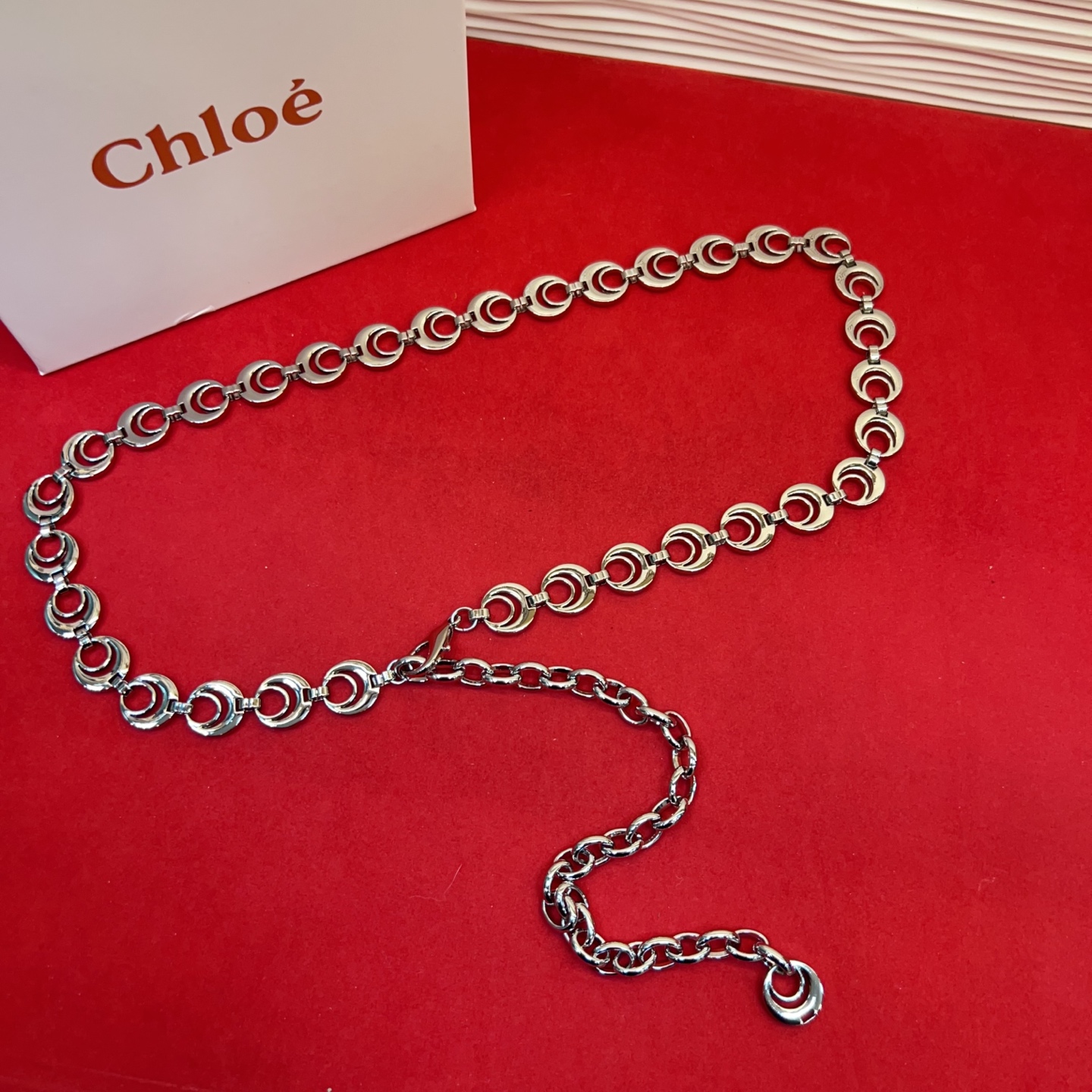 -新款腰链金属链条⛓️腰带-金色调效果-Logo细节开合设计，黄铜材质，搭配超炸感.