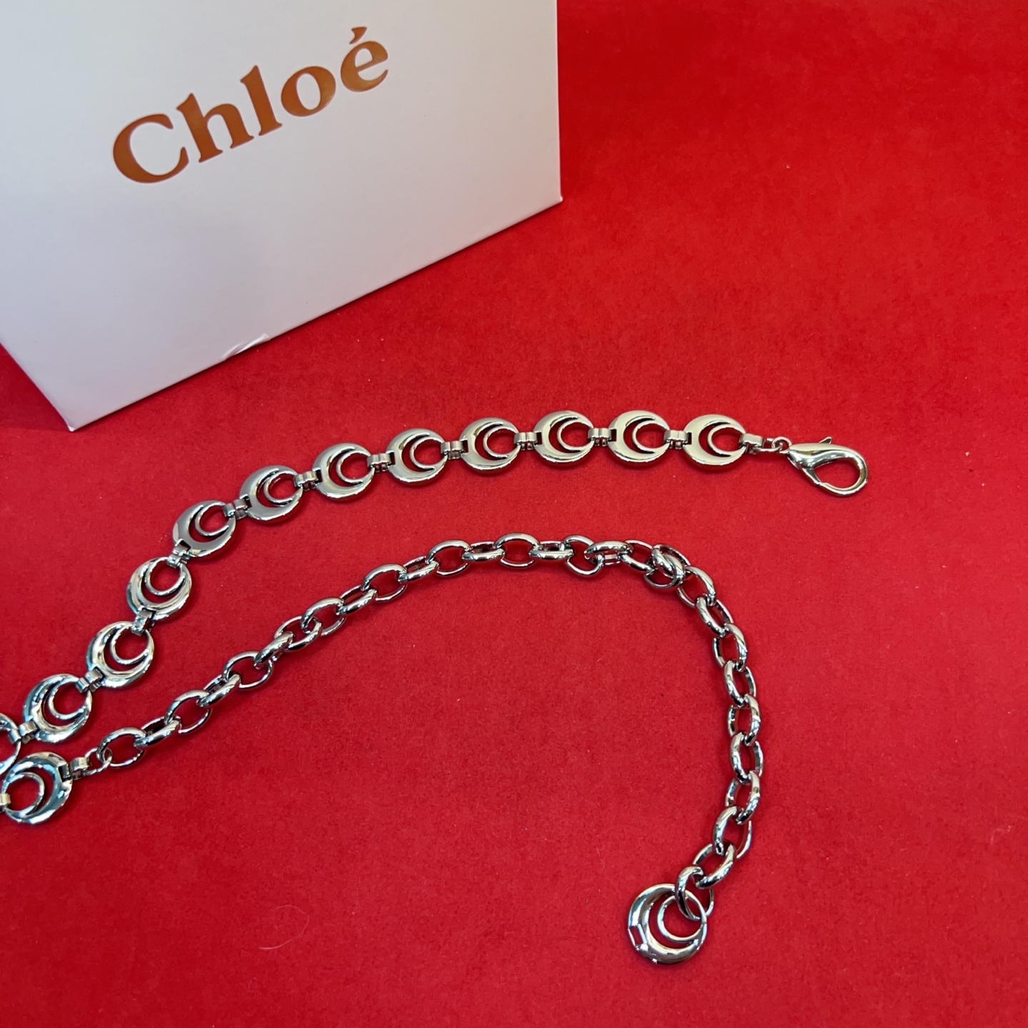 -新款腰链金属链条⛓️腰带-金色调效果-Logo细节开合设计，黄铜材质，搭配超炸感.