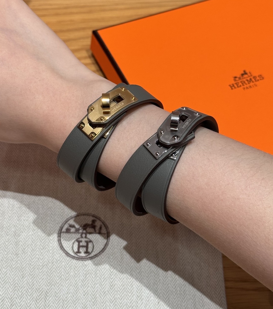 集合图🥳迷你Kelly 双圈手镯Swift 小牛皮双圈手镯，镀金迷你kelly锁扣，法国制作🇫🇷size
