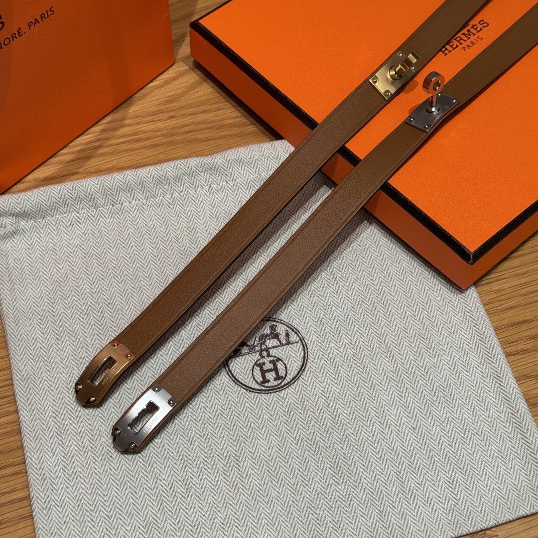 集合图🥳迷你Kelly 双圈手镯Swift 小牛皮双圈手镯，镀金迷你kelly锁扣，法国制作🇫🇷size