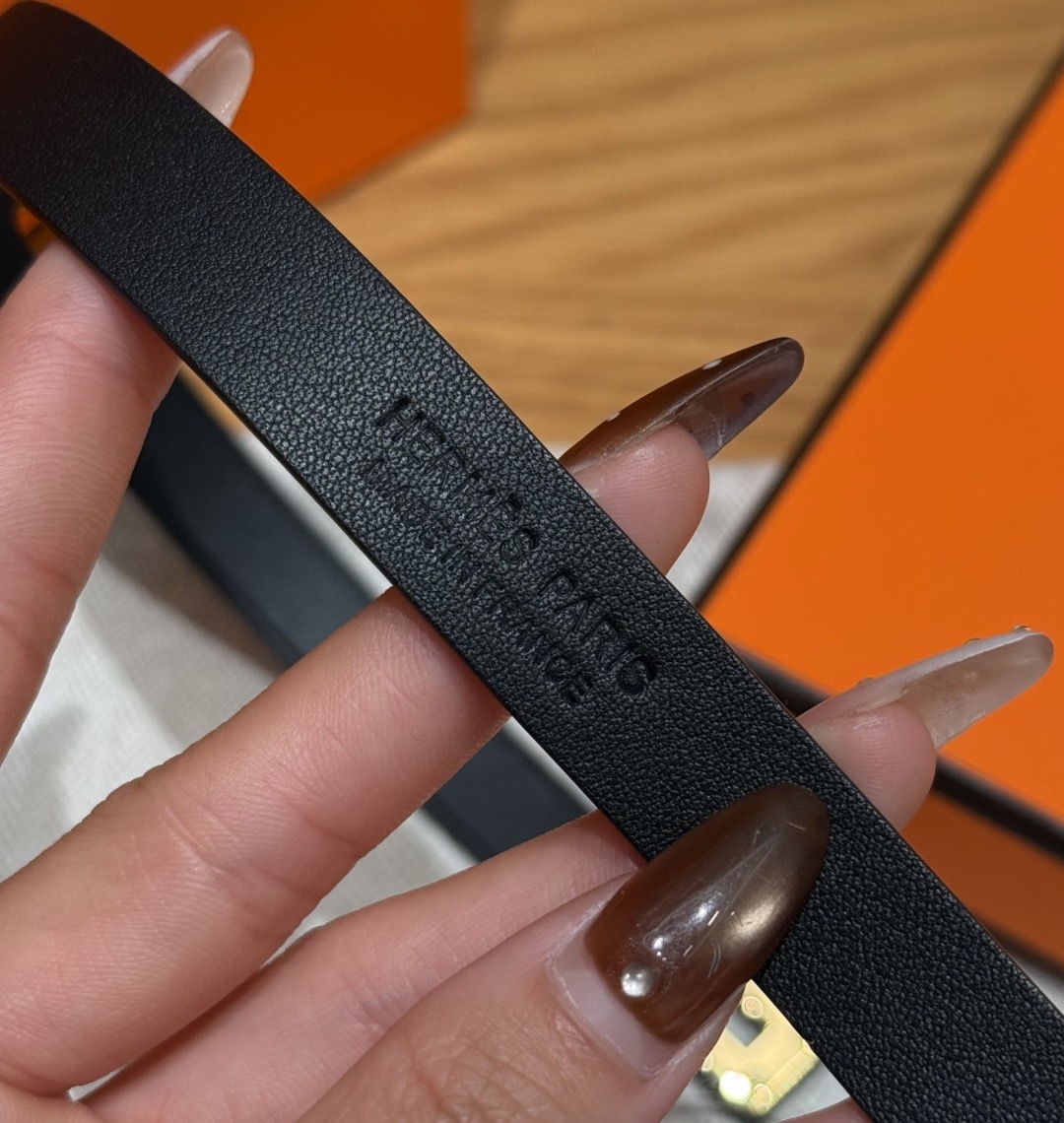 集合图🥳迷你Kelly 双圈手镯Swift 小牛皮双圈手镯，镀金迷你kelly锁扣，法国制作🇫🇷size