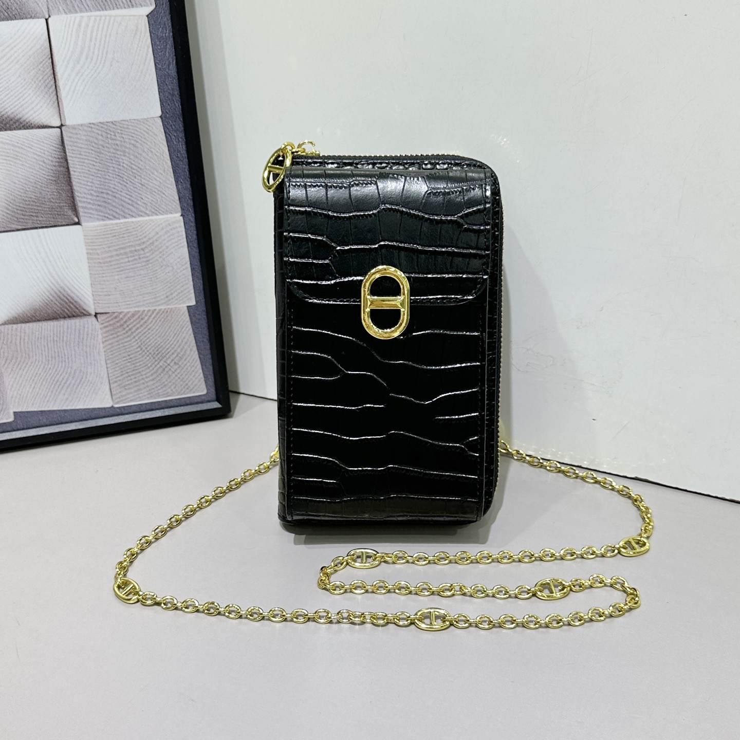 新款Hermes全皮手机包，钱包可手拎单肩斜挎，多功能肩带可拆卸，可以调节长短尺寸：11*5*19cm1