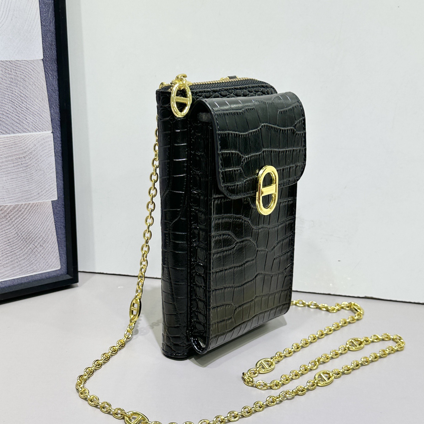 新款Hermes全皮手机包，钱包可手拎单肩斜挎，多功能肩带可拆卸，可以调节长短尺寸：11*5*19cm1