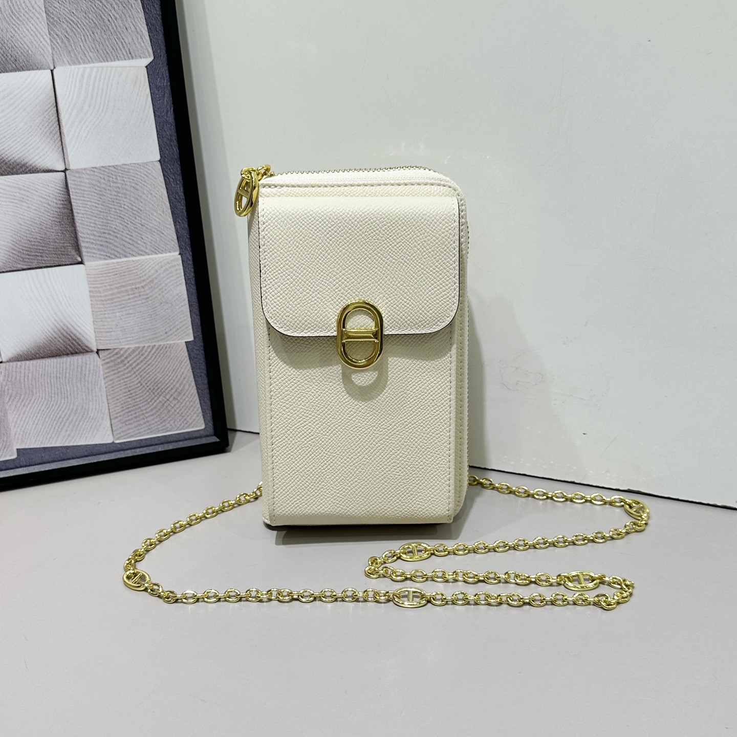 新款Hermes全皮手机包，钱包可手拎单肩斜挎，多功能肩带可拆卸，可以调节长短尺寸：11*5*19cm1