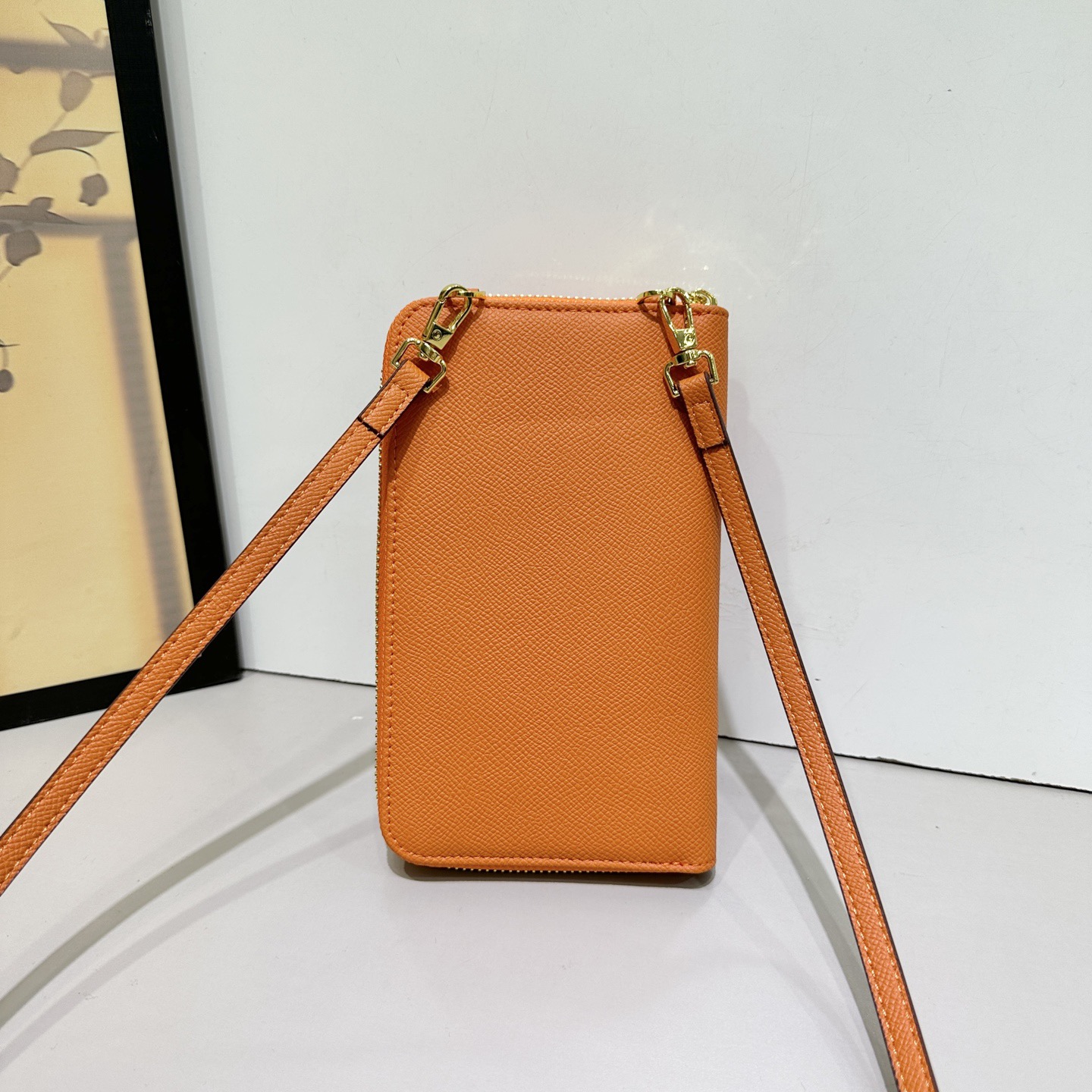 Hermes全皮手机包，钱包可手拎单肩斜挎，多功能肩带可拆卸，可以调节长短尺寸：11*5*19cm10个