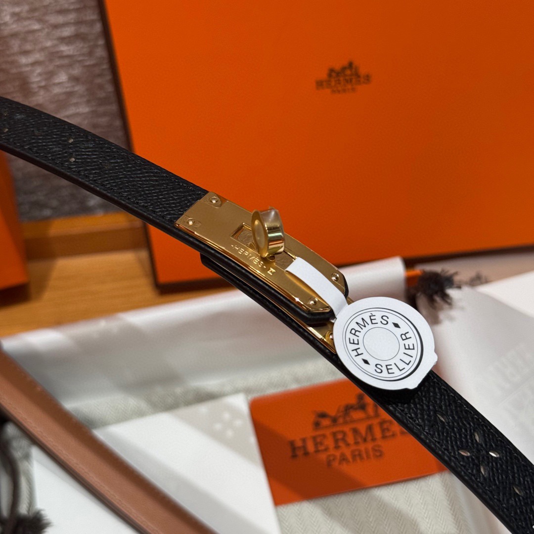 H家凯莉扣镂空腰带 kelly garden party皮带 镂空-Chinese UA Cheap High Quatity Brand Clothes Bags handbags Sneakers wholesale wholesaler seller from China Factory suppliers Fashion Clothing Shoes best Quality Beautiful Price H家凯莉扣镂空腰带 kelly garden party皮带 镂空