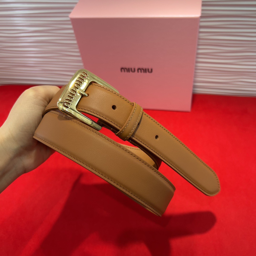 miu miu 金属实心针扣微标机简主义风格的皮革腰带柔软腰带 金属搭扣 3.0Cm-Top High Quatity Cheap Sneakers Fashion Clothing Clothes Bags handbags Shoes of all Brand wholesale With The best Quality And Beautiful Price from China Factory Chinese suppliers wholesaler seller miu miu 金属实心针扣微标机简主义风格的皮革腰带柔软腰带 金属搭扣 3.0Cm