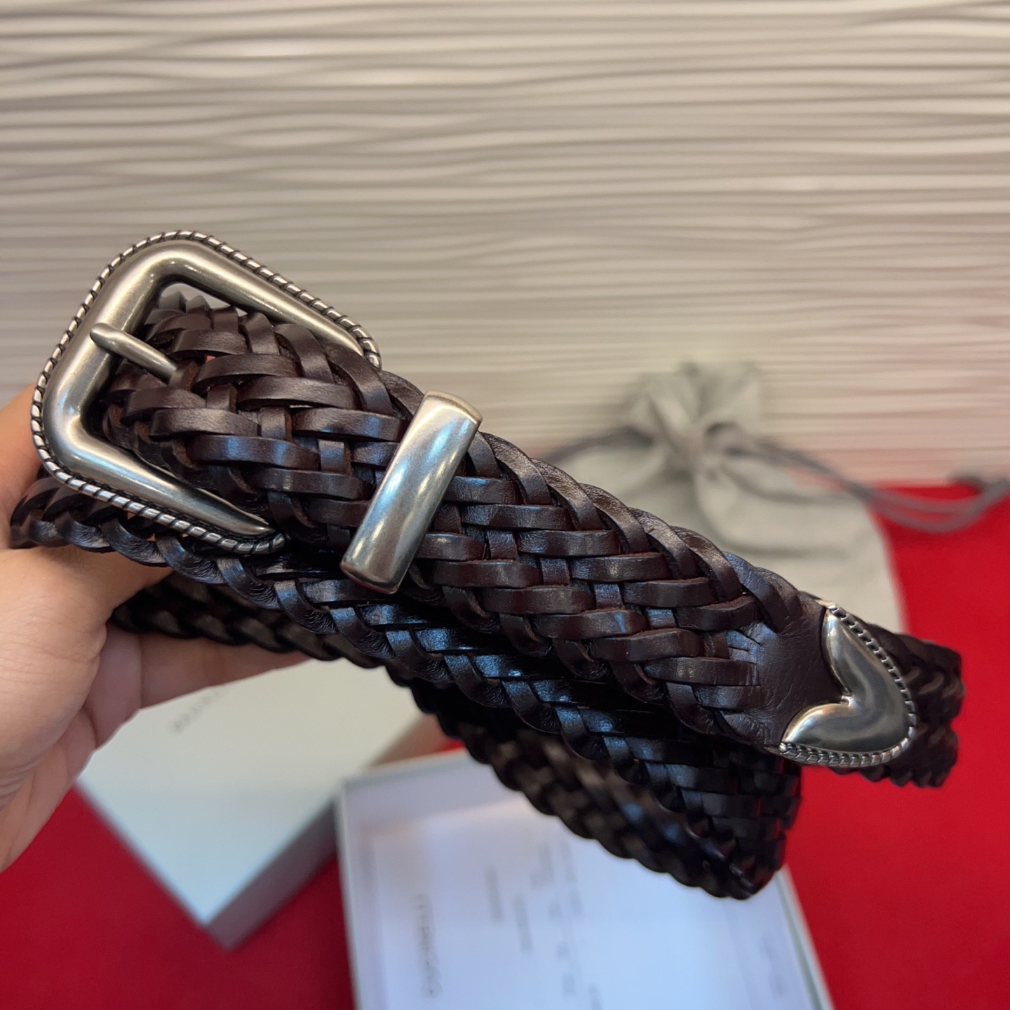 Brunello Cucinelli 男女通用休闲时尚编织腰带！意大利进口编织单层牛皮。2.5Cm、总长