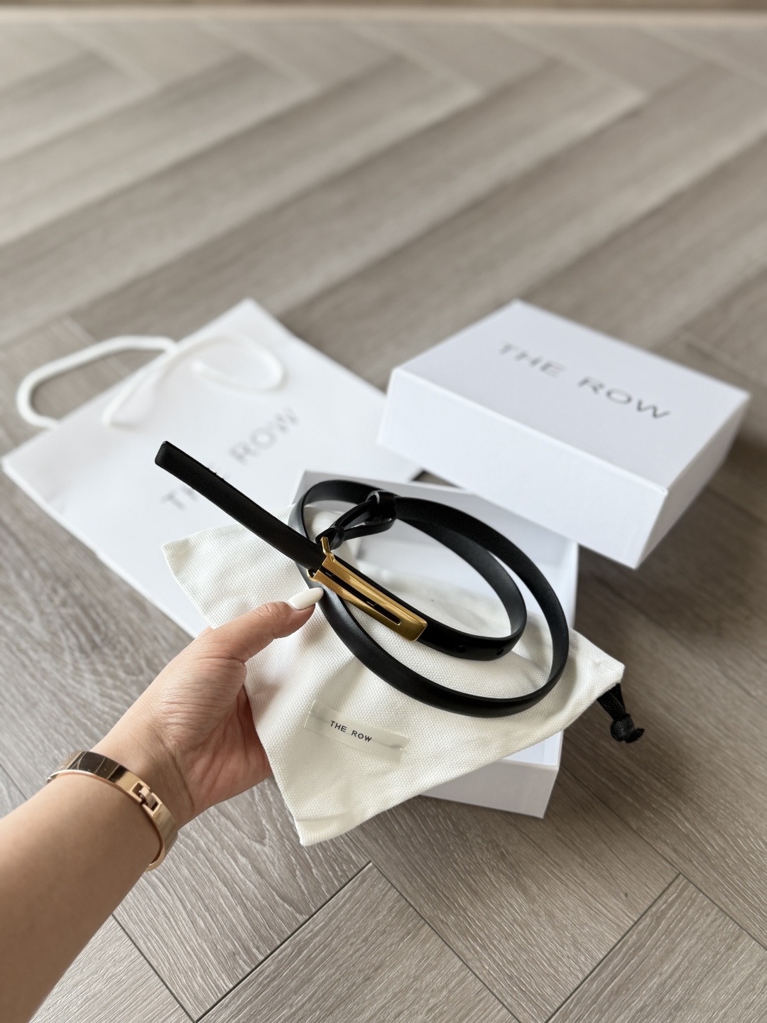 Therow Classic 系列 简约 精致五金-Top High Quatity Cheap Sneakers Fashion Clothing Clothes Bags handbags Shoes of all Brand wholesale With The best Quality And Beautiful Price from China Factory Chinese suppliers wholesaler seller Therow Classic 系列 简约 精致五金