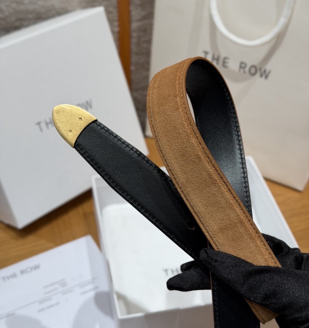 THE ROW✨ Classic Leather Belt 30mm 经典皮革腰带这款是THE ROW经