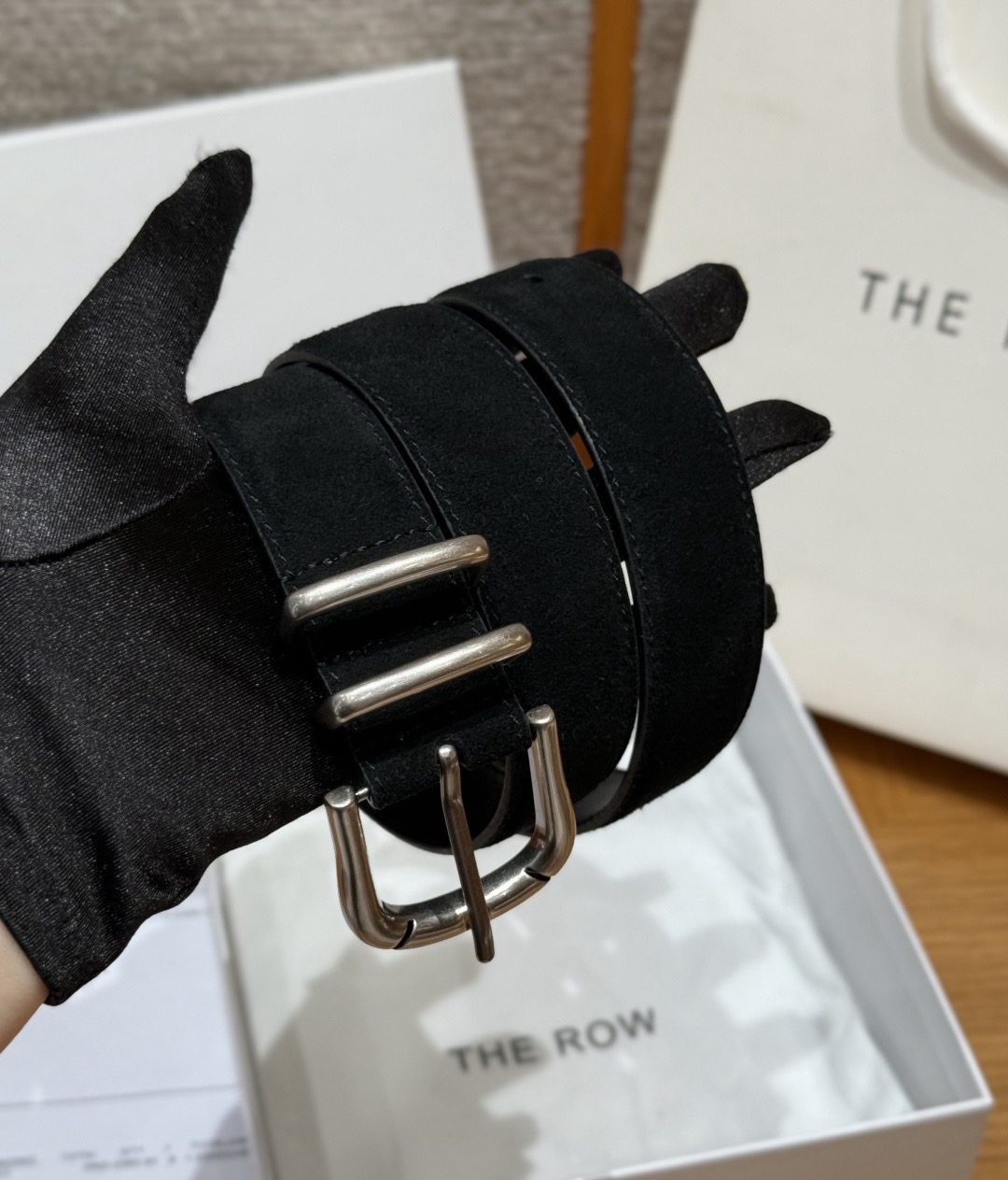 THE ROW✨ Classic Leather Belt 30mm 经典皮革腰带这款是THE ROW经