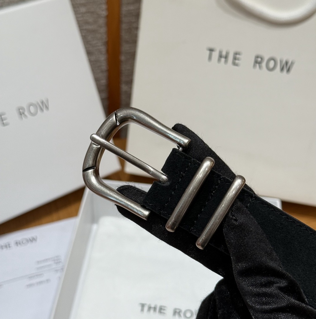 THE ROW✨ Classic Leather Belt 30mm 经典皮革腰带这款是THE ROW经