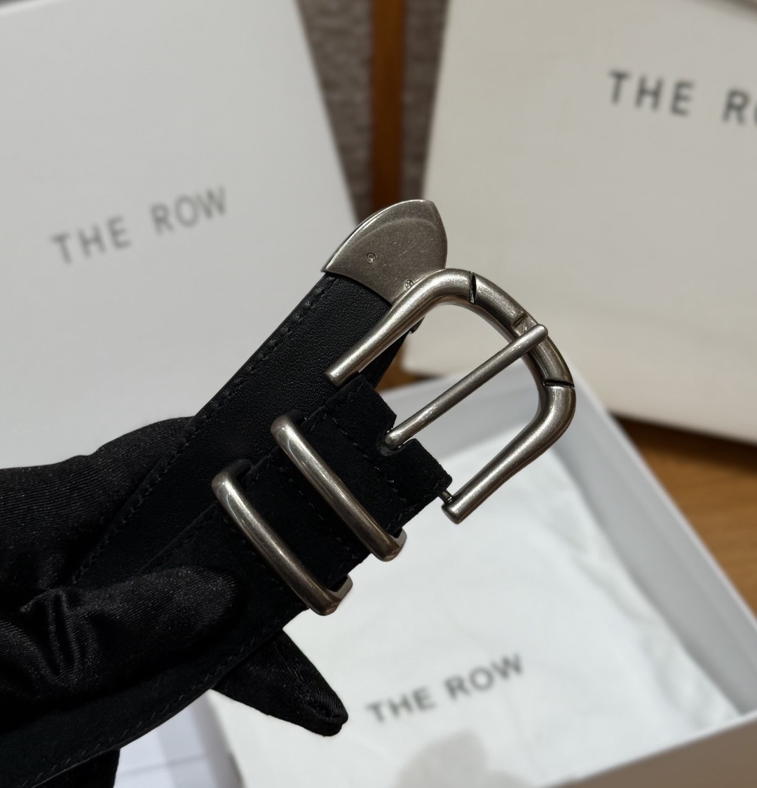 THE ROW✨ Classic Leather Belt 30mm 经典皮革腰带这款是THE ROW经