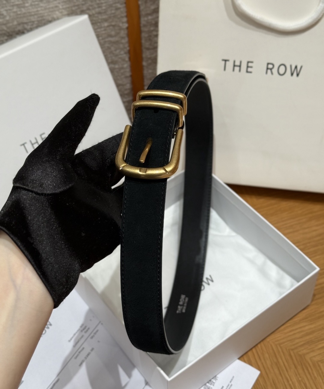 THE ROW✨ Classic Leather Belt 30mm 经典皮革腰带这款是THE ROW经