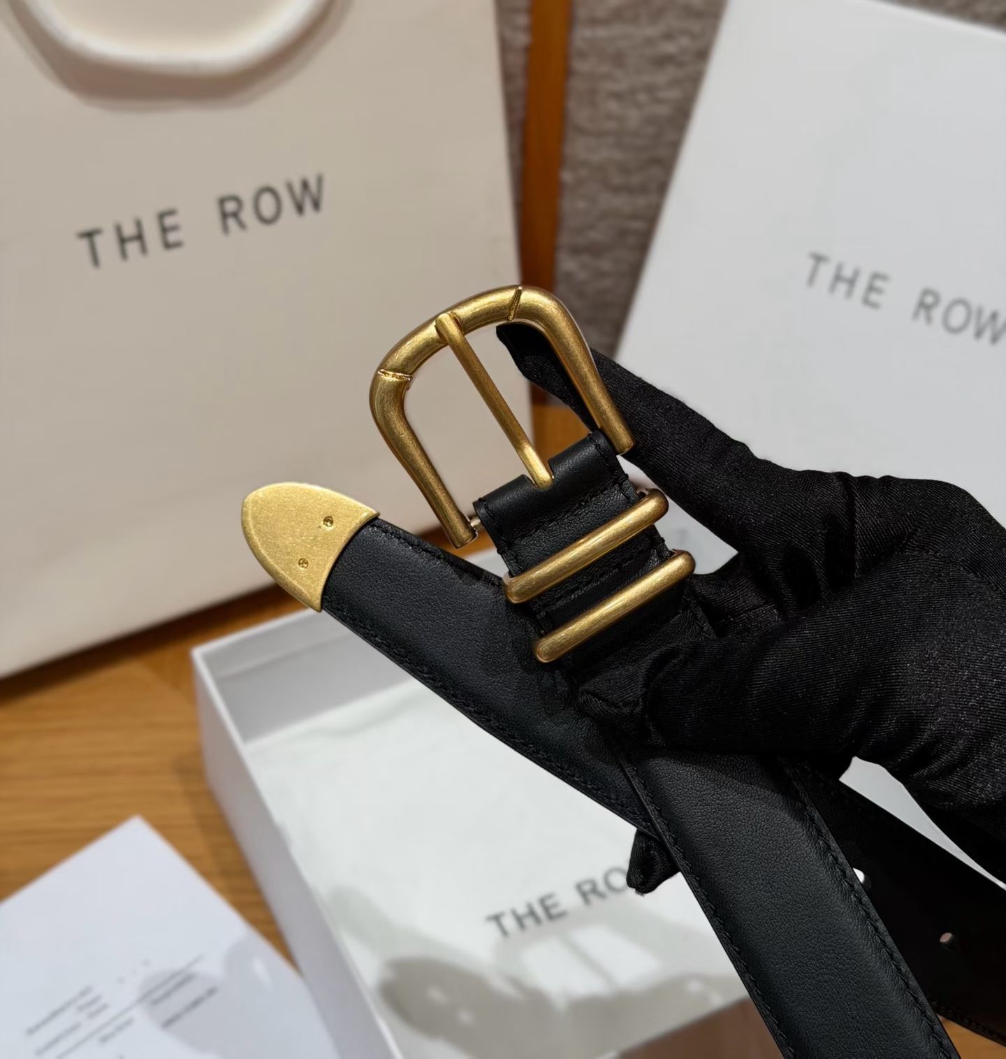 THE ROW Classic Leather Belt 经典皮革腰带