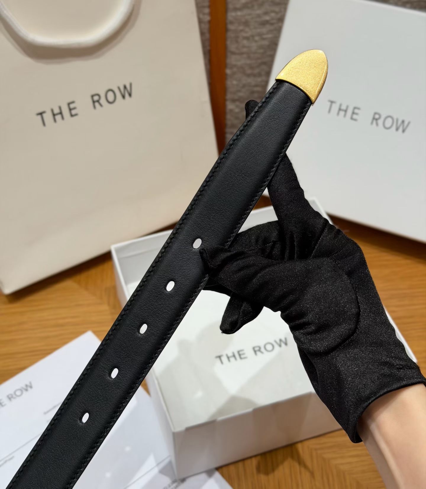 THE ROW Classic Leather Belt 经典皮革腰带