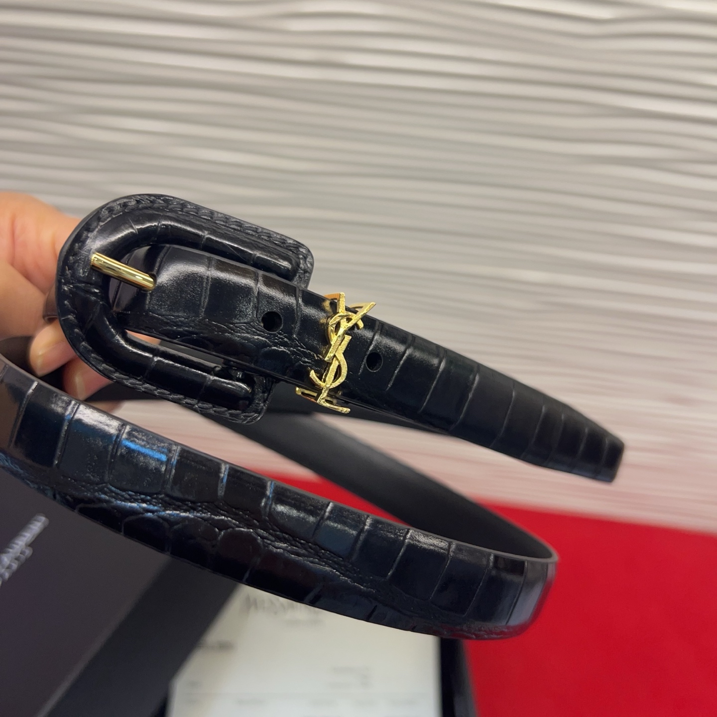 开春秀款Saint Laurent 圣罗兰女士腰带皮带 原厂真金电渡扣头，意大利原厂皮。2.0 cm
