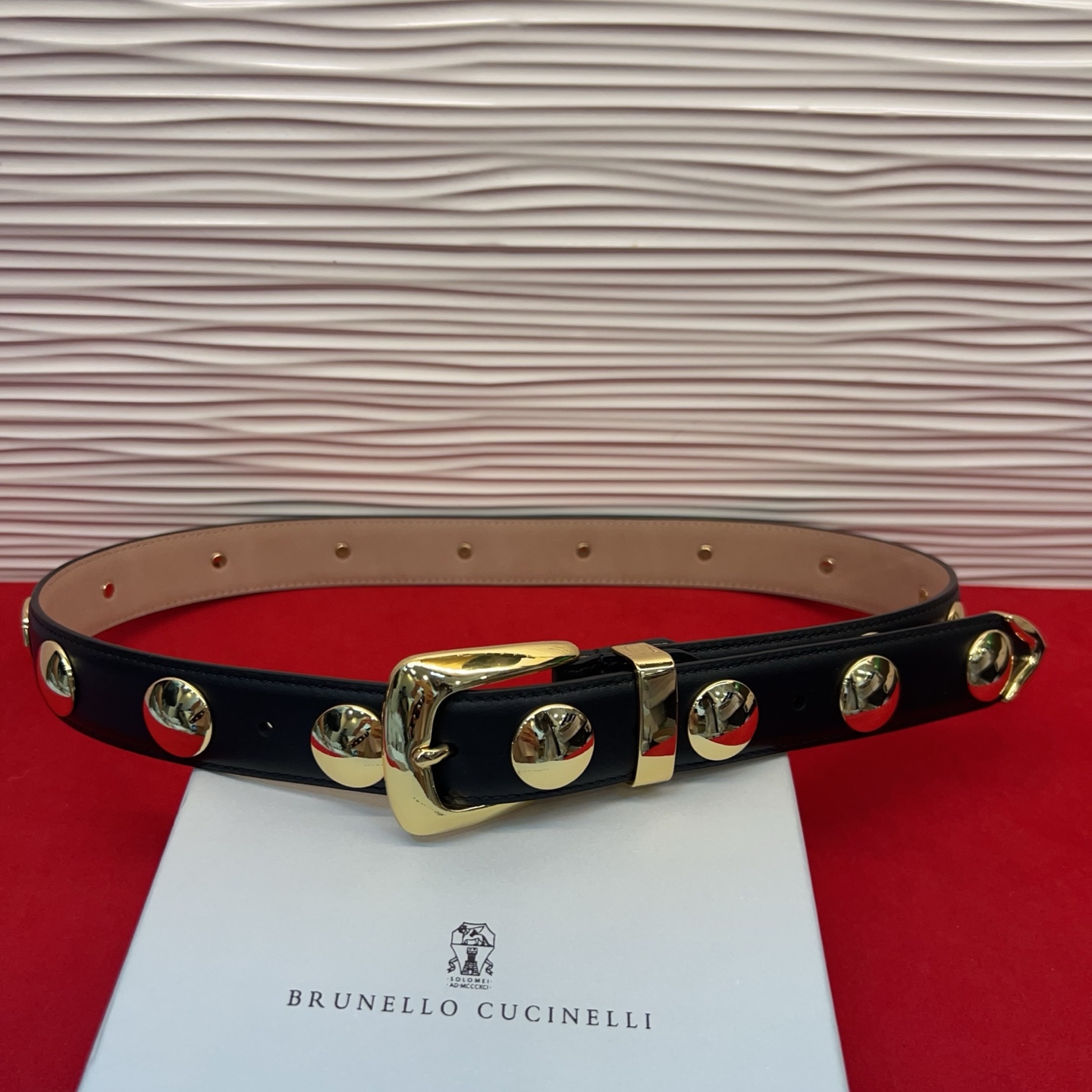 Brunello Cucinelli 男女通用休闲时尚打钉五金腰带