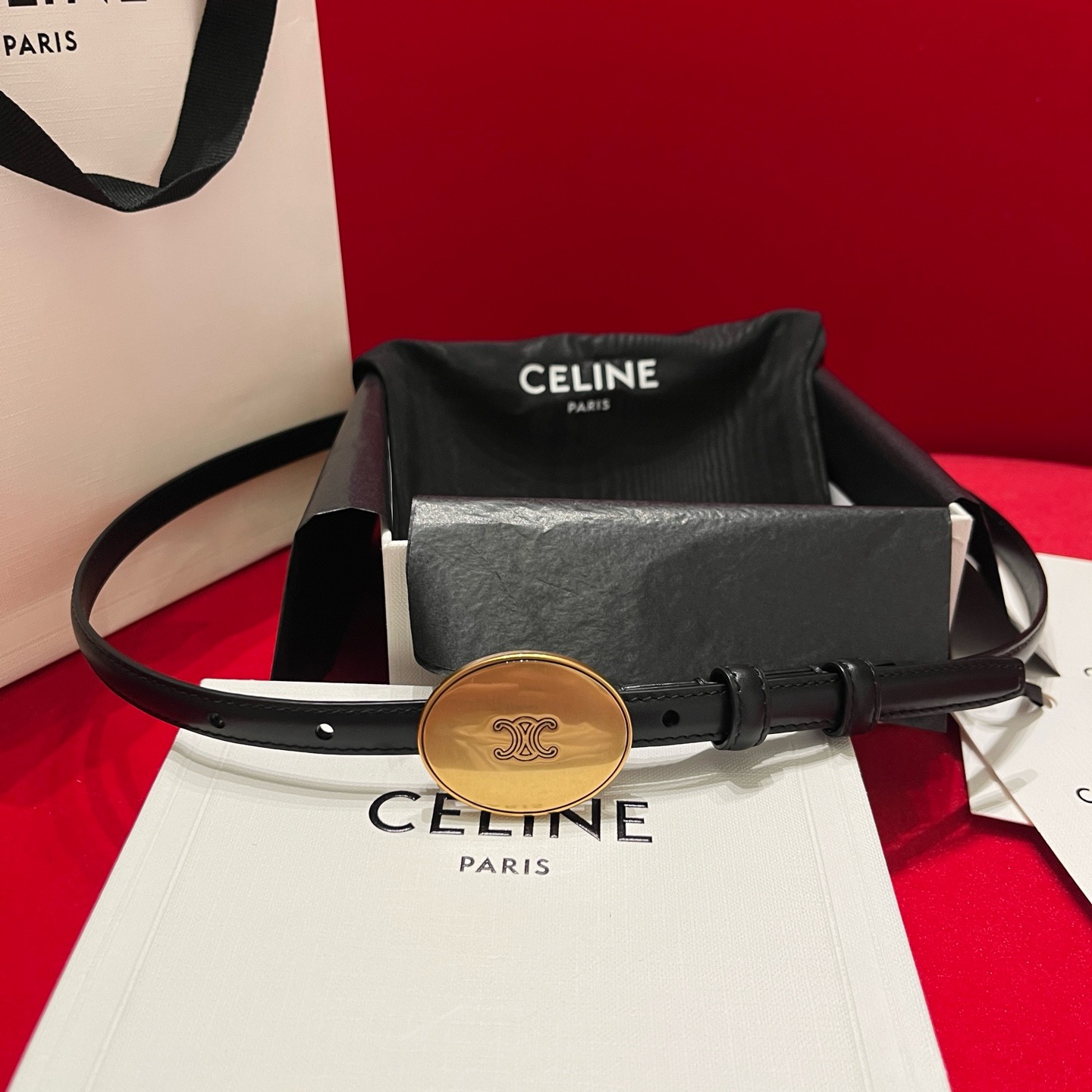 NO:882725,Original Arc de Triomphe belt, width 1.3cm, unisex model, made of rare original factory-specific calfskin, with exquisite Arc de Triomphe buckle, exclusive top-grade hand-imported edge oil, original counter packaging, belt, cowhide19860909原单 凯旋门腰带 宽度1.3cm 男女通用款 采用数量稀少的原厂专用小牛皮 搭配精致凯旋门搭扣 独家顶级手进口边油 专柜原版包装,皮带,cowhide,Belt