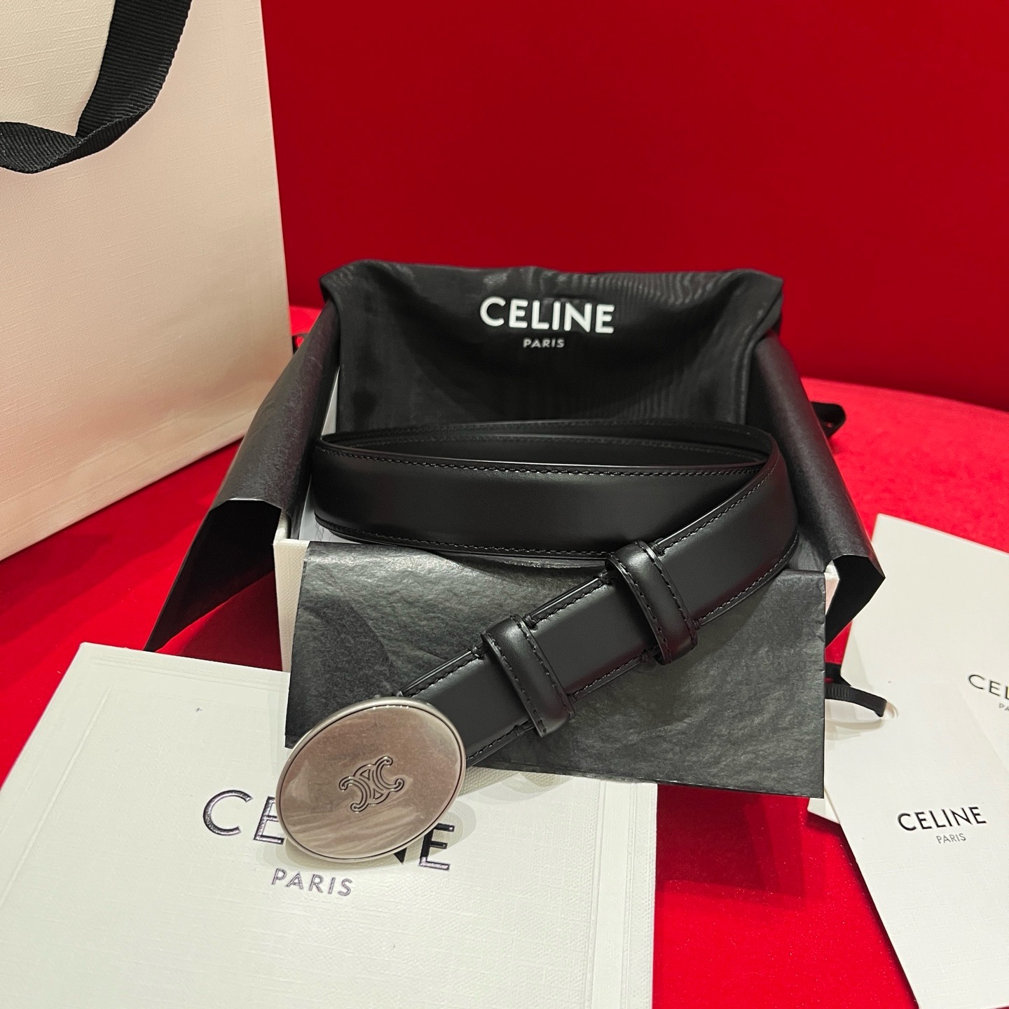 NO:882732,Original order Arc de Triomphe belt, unisex model, made of rare original calfskin, with exquisite Arc de Triomphe buckle, exclusive top-grade hand-imported edge oil, original packaging at the counter. 2.5 cm, belt, cowhide19860909原单 凯旋门腰带 男女通用款 采用数量稀少的原厂专用小牛皮 搭配精致凯旋门搭扣 独家顶级手进口边油 专柜原版包装.2.5 cm,皮带,cowhide,Belt