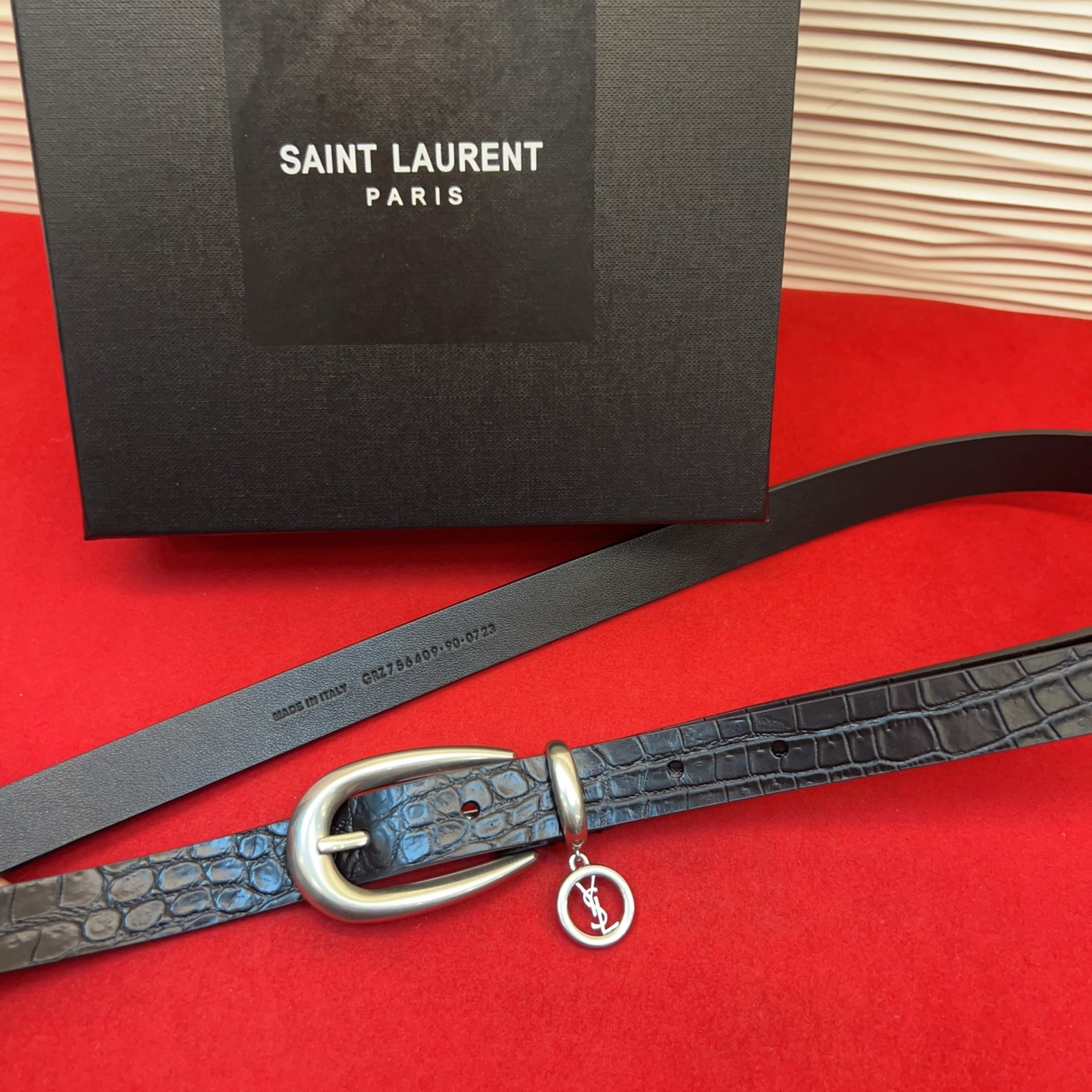 开春秀款Saint Laurent 女士腰带皮带 原厂真金电渡扣头，意大利原厂皮，宽2.0cm，代购级。