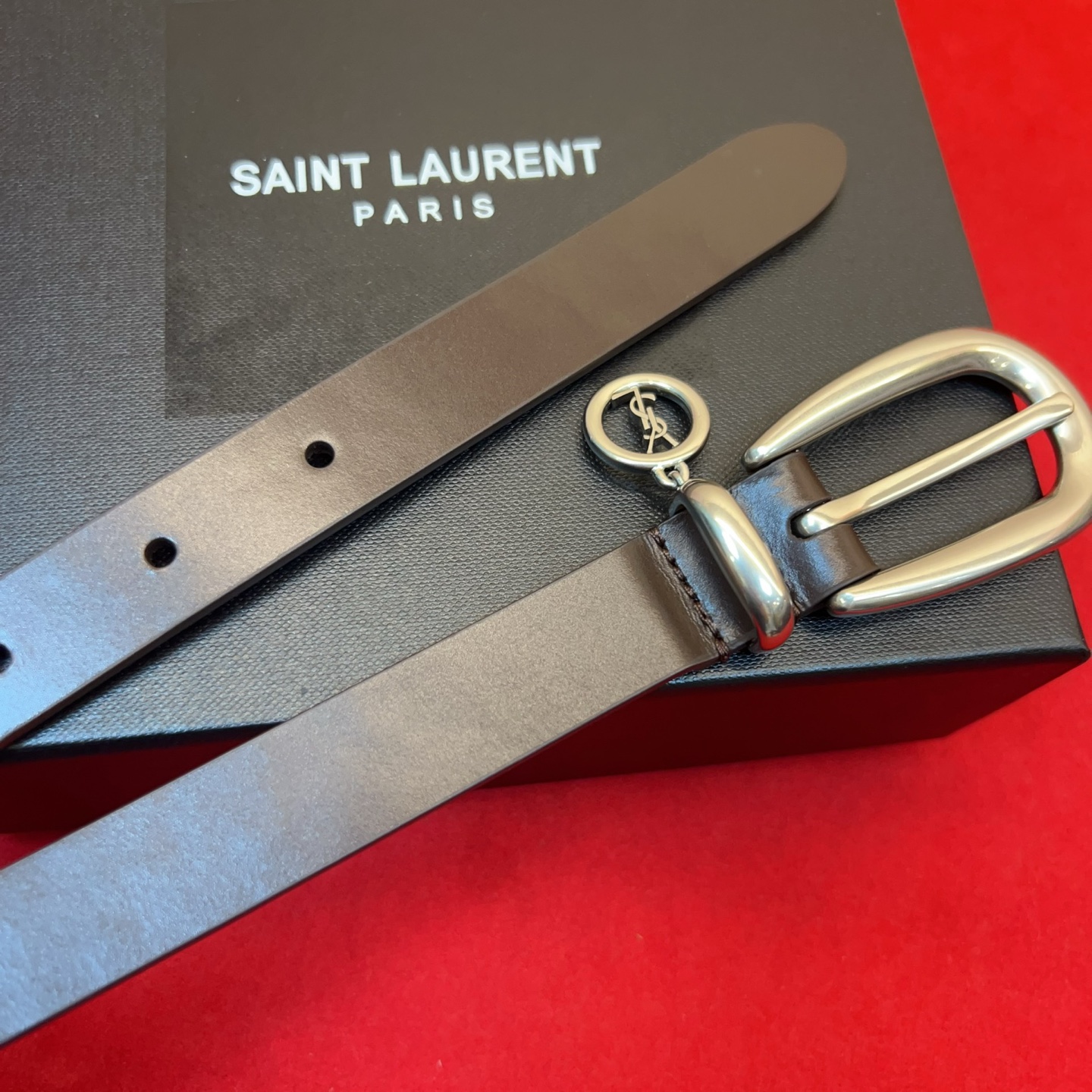 开春秀款Saint Laurent 女士腰带皮带 原厂真金电渡扣头，意大利原厂皮，宽2.0cm，代购级。
