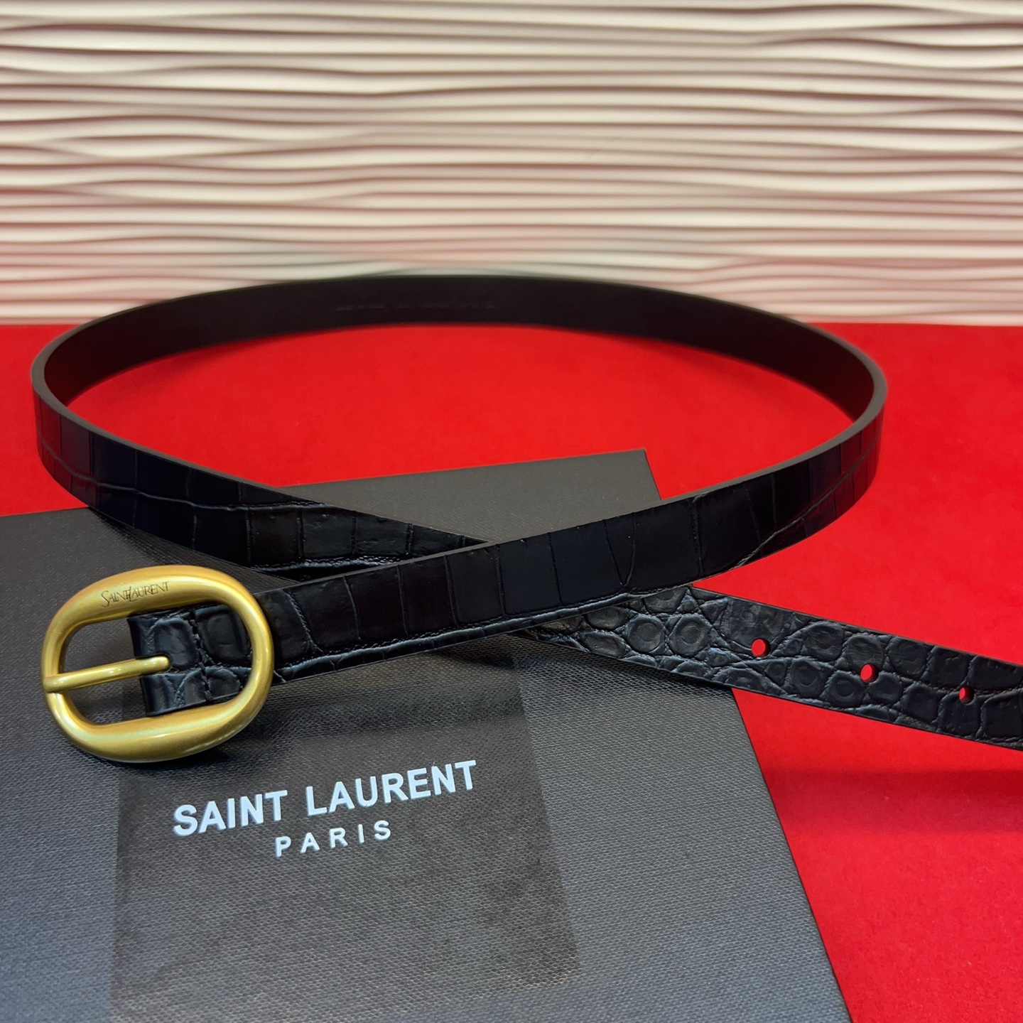 开春秀款Saint Laurent 女士腰带皮带 原厂真金电渡扣头，意大利原厂皮，宽2.0cm，代购级。