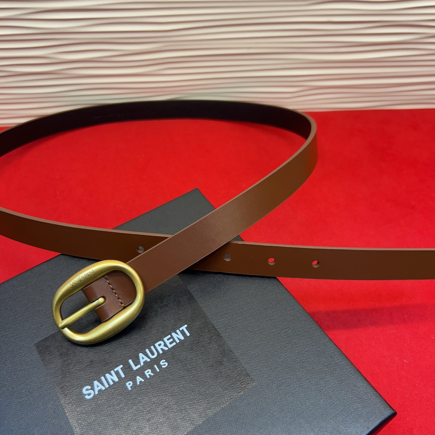 开春秀款Saint Laurent 女士腰带皮带 原厂真金电渡扣头，意大利原厂皮，宽2.0cm，代购级。