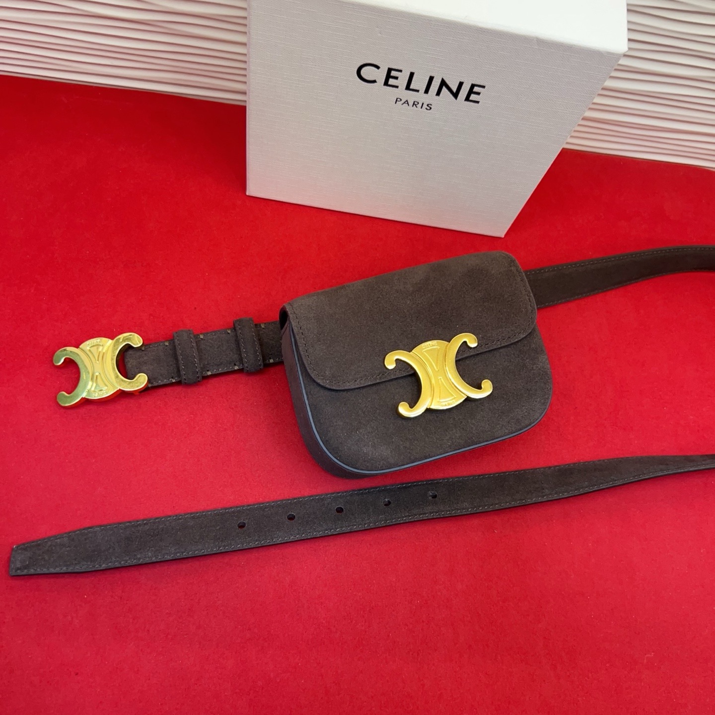 celine迷你腰带包 赛琳凯旋门 mini腰包 正品复刻,原单品质,细节完美😍 日常出行怎么搭都好看 氛围感满满的一款 celine迷你腰带包 赛琳凯旋门 mini腰包 正品复刻,原单品质,细节完美😍 日常出行怎么搭都好看 氛围感满满的一款