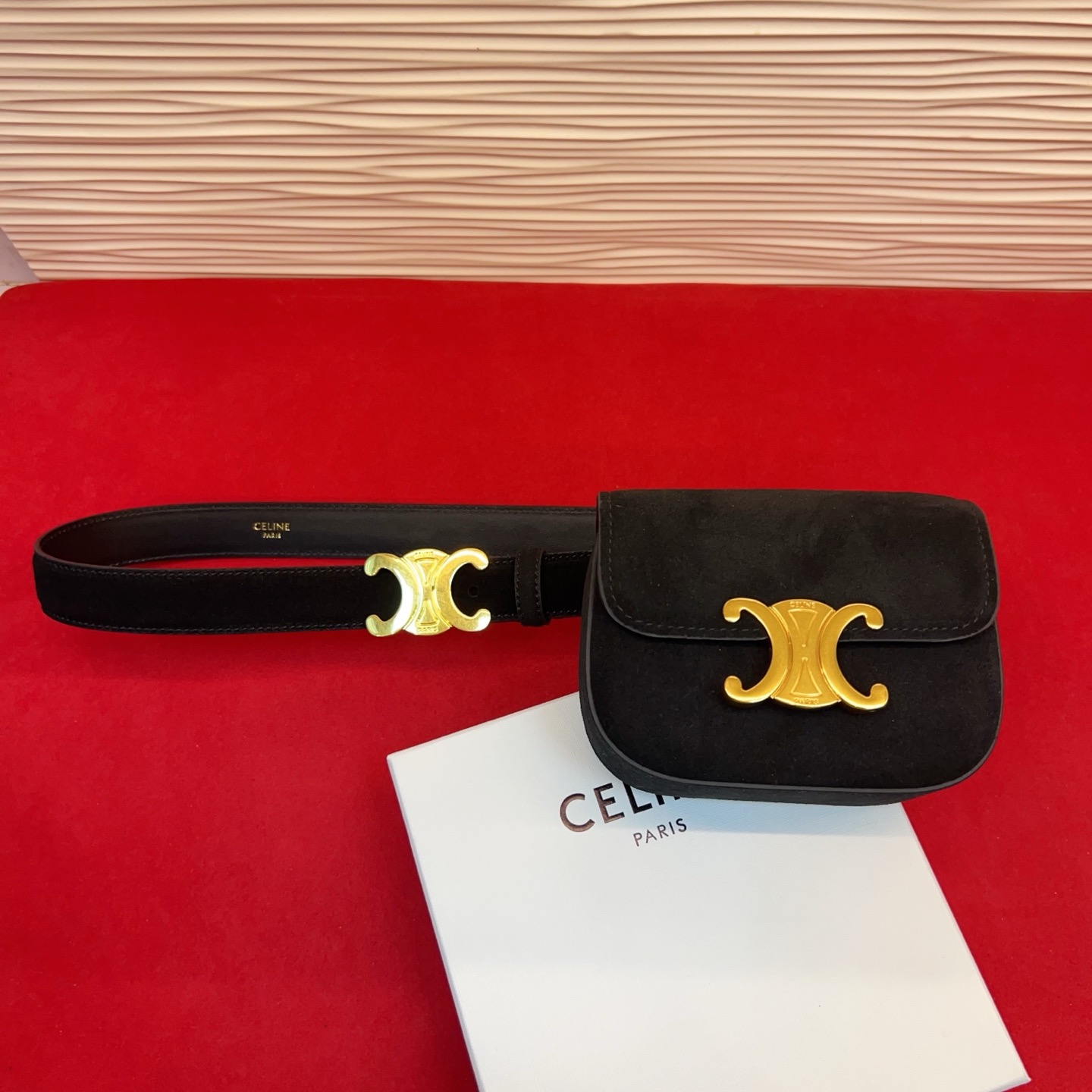celine迷你腰带包 赛琳凯旋门 mini腰包 正品复刻,原单品质,细节完美😍 日常出行怎么搭都好看 氛围感满满的一款 celine迷你腰带包 赛琳凯旋门 mini腰包 正品复刻,原单品质,细节完美😍 日常出行怎么搭都好看 氛围感满满的一款