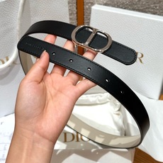 迪家✨Icon Reversible Belt 20MM双面Icon腰带 这款Icon腰带由乔纳森·安德森(Jonath 迪家✨Icon Reversible Belt 20MM双面Icon腰带 这款Icon腰带由乔纳森·安德森(Jonath