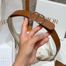 迪家✨Icon Reversible Belt 20MM双面Icon腰带 这款Icon腰带由乔纳森·安德森(Jonath 迪家✨Icon Reversible Belt 20MM双面Icon腰带 这款Icon腰带由乔纳森·安德森(Jonath