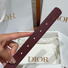 迪家✨Icon Reversible Belt 20MM双面Icon腰带 这款Icon腰带由乔纳森·安德森(Jonath 迪家✨Icon Reversible Belt 20MM双面Icon腰带 这款Icon腰带由乔纳森·安德森(Jonath