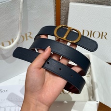 迪家✨Icon Reversible Belt 20MM双面Icon腰带 这款Icon腰带由乔纳森·安德森(Jonath 迪家✨Icon Reversible Belt 20MM双面Icon腰带 这款Icon腰带由乔纳森·安德森(Jonath
