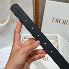 迪家✨Icon Reversible Belt 20MM双面Icon腰带 这款Icon腰带由乔纳森·安德森(Jonath 迪家✨Icon Reversible Belt 20MM双面Icon腰带 这款Icon腰带由乔纳森·安德森(Jonath