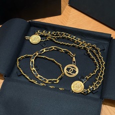 ✨ Vintage Multi Strand Leather Chain Belt with CC Coin Medal ✨ Vintage Multi Strand Leather Chain Belt with CC Coin Medal