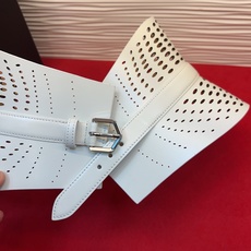 阿莱亚✨ Small corset belt in Vienne calfskin 小号Vienne镂空束腰腰带 199 阿莱亚✨ Small corset belt in Vienne calfskin 小号Vienne镂空束腰腰带 199
