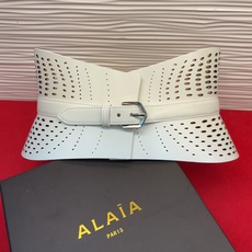 阿莱亚✨ Small corset belt in Vienne calfskin 小号Vienne镂空束腰腰带 199 阿莱亚✨ Small corset belt in Vienne calfskin 小号Vienne镂空束腰腰带 199