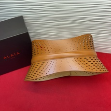 阿莱亚✨ Small corset belt in Vienne calfskin 小号Vienne镂空束腰腰带 199 阿莱亚✨ Small corset belt in Vienne calfskin 小号Vienne镂空束腰腰带 199