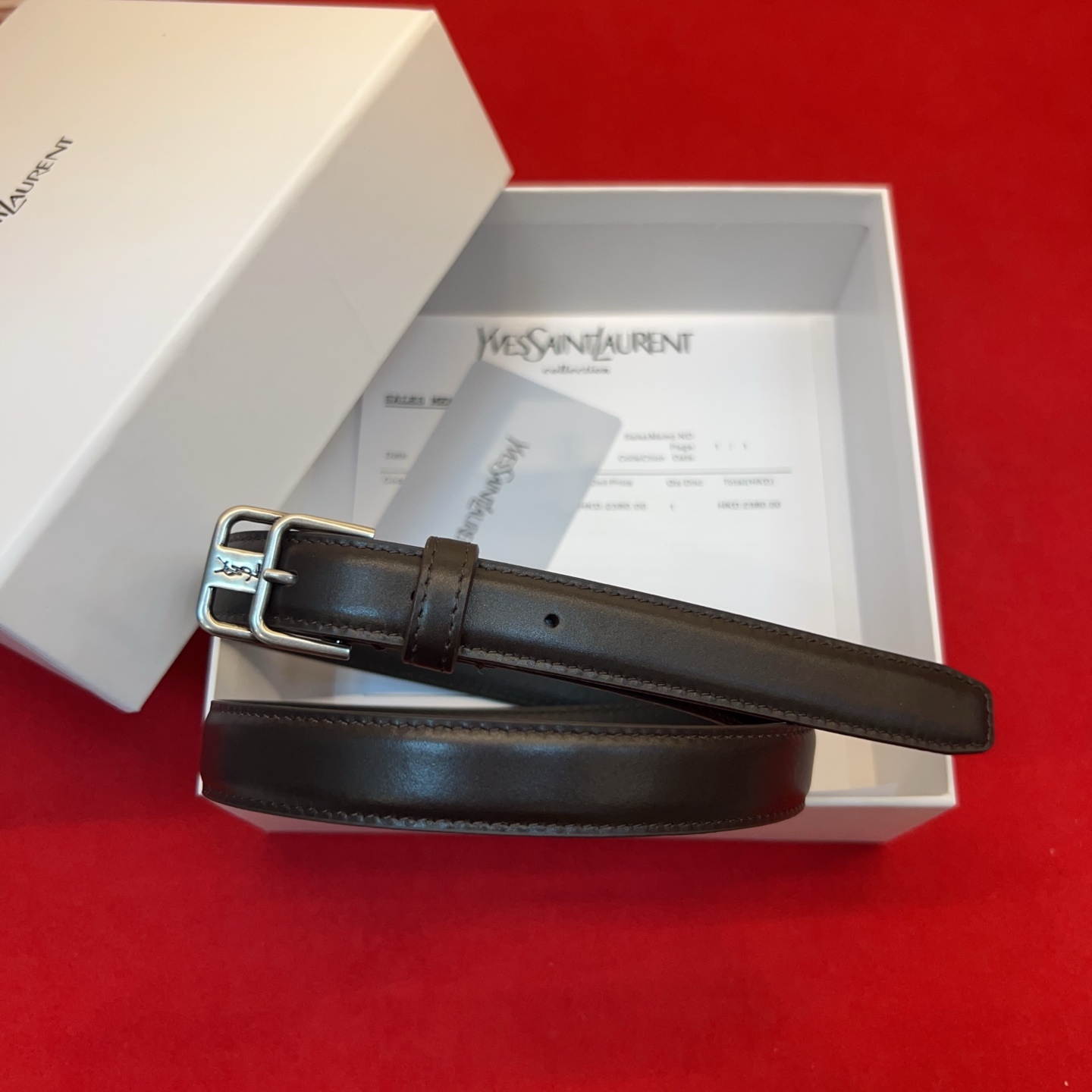 Saint Laurent 圣罗兰女士腰带皮带 原厂真金电渡扣头,意大利原厂皮,宽2.0cm,代购级。 Saint Laurent 圣罗兰女士腰带皮带 原厂真金电渡扣头,意大利原厂皮,宽2.0cm,代购级。