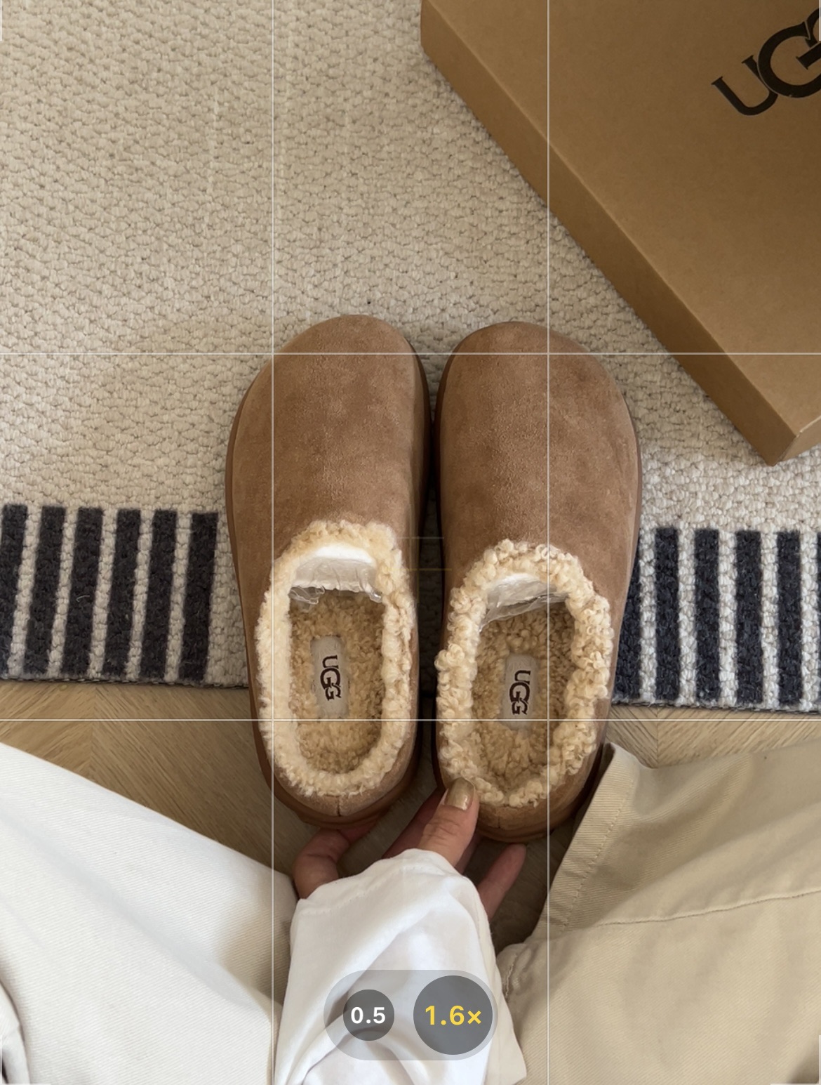 细节图 . . . . 🔥双11预热特惠🔥CX专供 独家纯原 【UGG】原xx 小土豆 全包 716 🔥ugg新款博肯穆勒小土豆，韩式小可爱的风格，牛皮羊毛，一脚蹬随意穿搭慵懒风 三色：栗色 码数：35 36 37 38 39 40