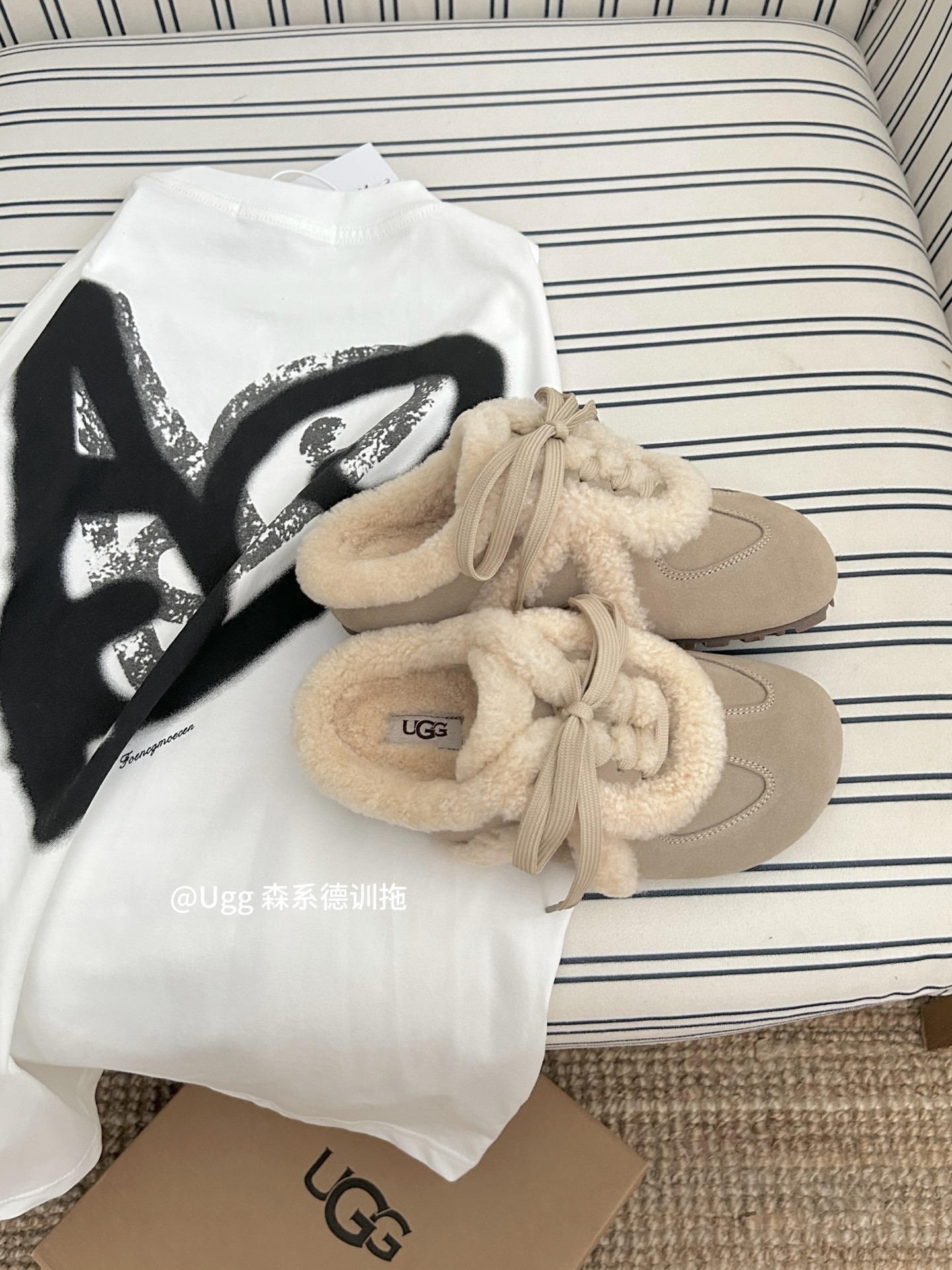UGG森系德训毛绒绒可爱款休闲拖鞋小众复古时尚 蝴蝶搭配羊毛三色，栗色。咖色。菜籽 ！码数，35-40码
