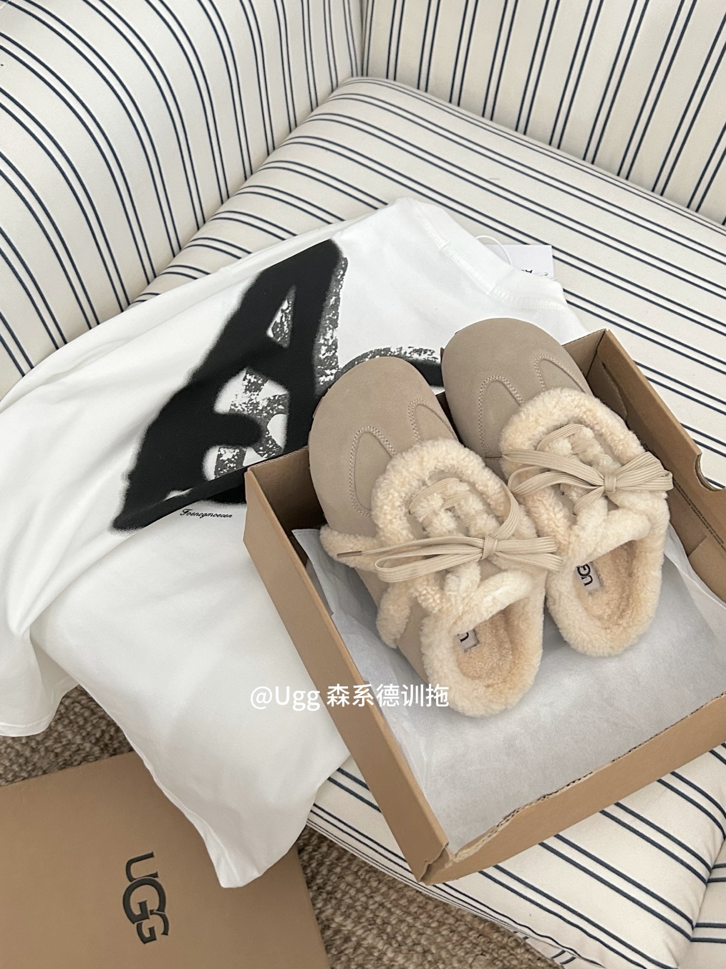 UGG森系德训毛绒绒可爱款休闲拖鞋小众复古时尚 蝴蝶搭配羊毛三色，栗色。咖色。菜籽 ！码数，35-40码