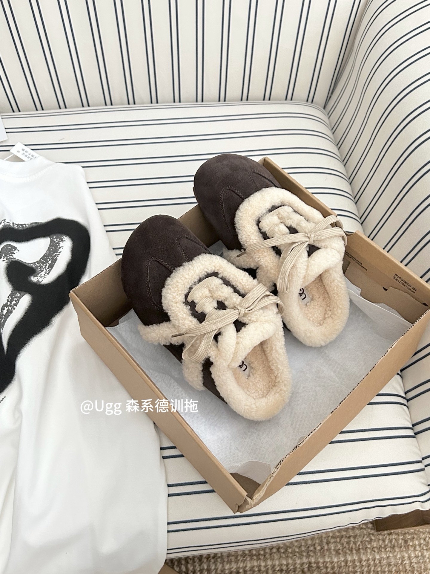 UGG森系德训毛绒绒可爱款休闲拖鞋小众复古时尚 蝴蝶搭配羊毛三色，栗色。咖色。菜籽 ！码数，35-40码