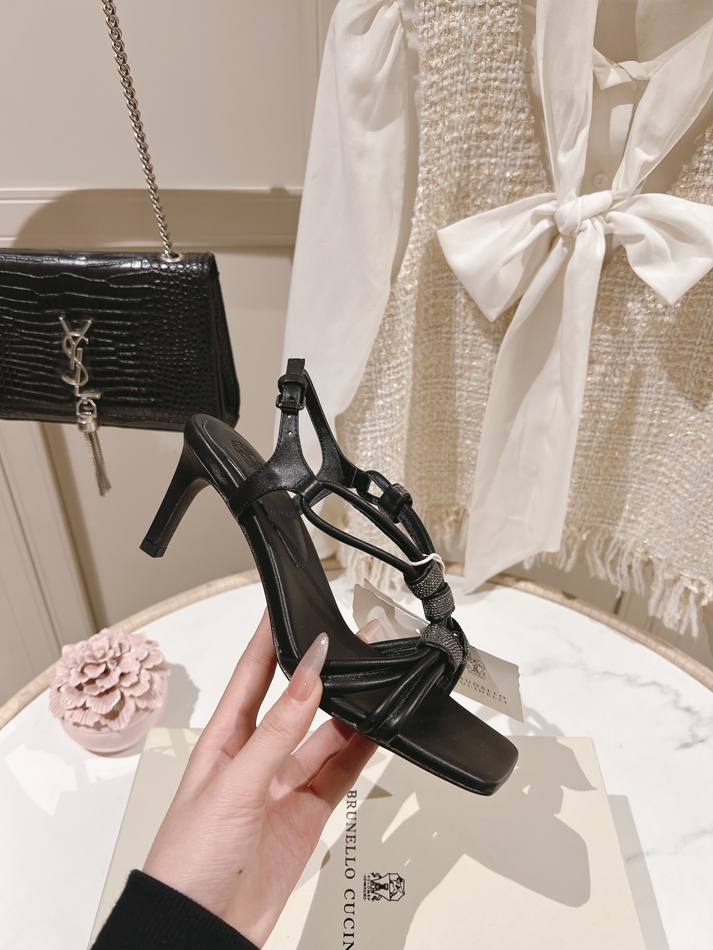 NO:240091,Details, high heels, sandals, high heels19860909细节,高跟鞋凉鞋,sandals,high heels,Women's Shoes