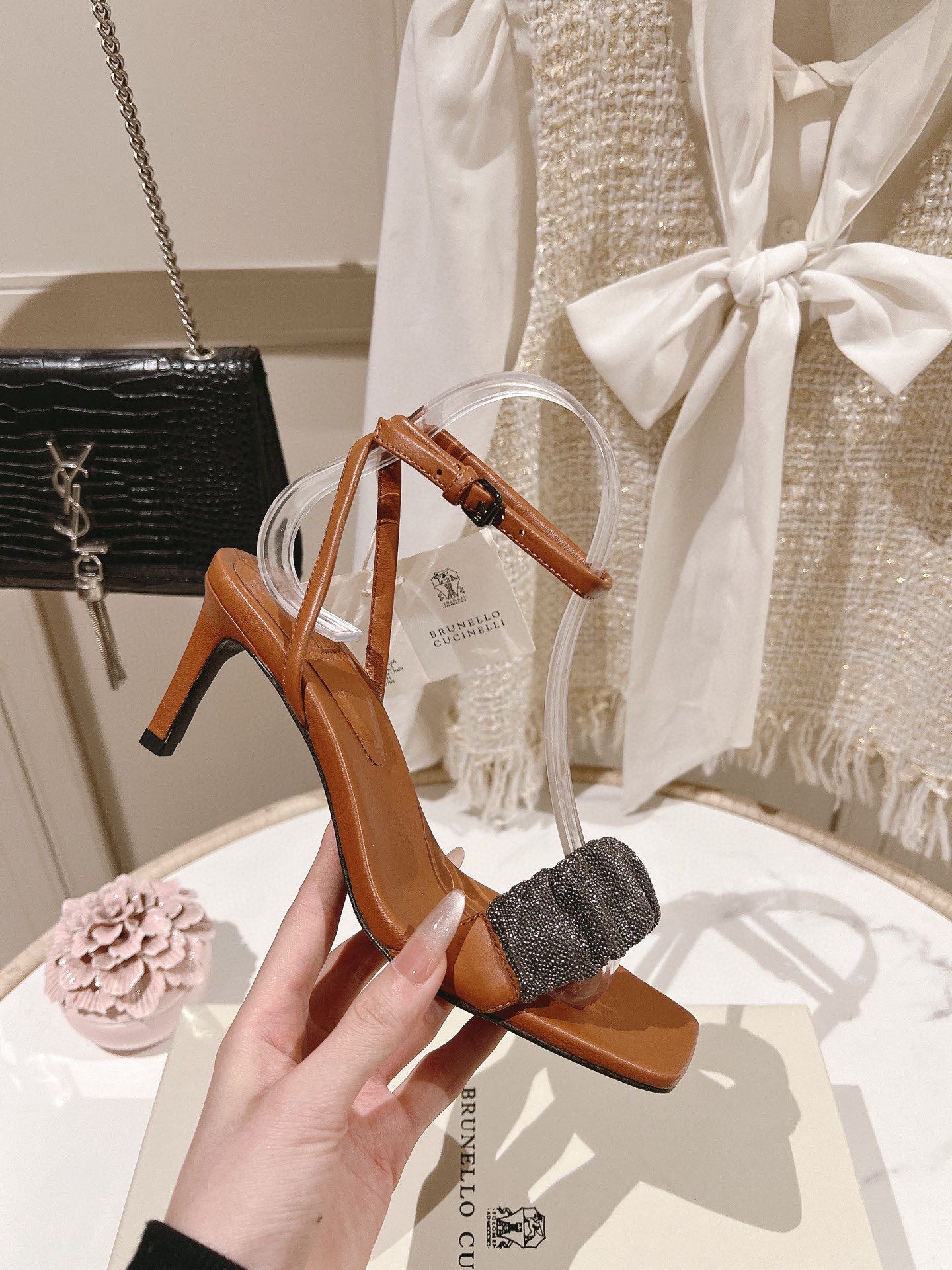 NO:240097,Details, high heels, sandals, high heels19860909细节,高跟鞋凉鞋,sandals,high heels,Women's Shoes