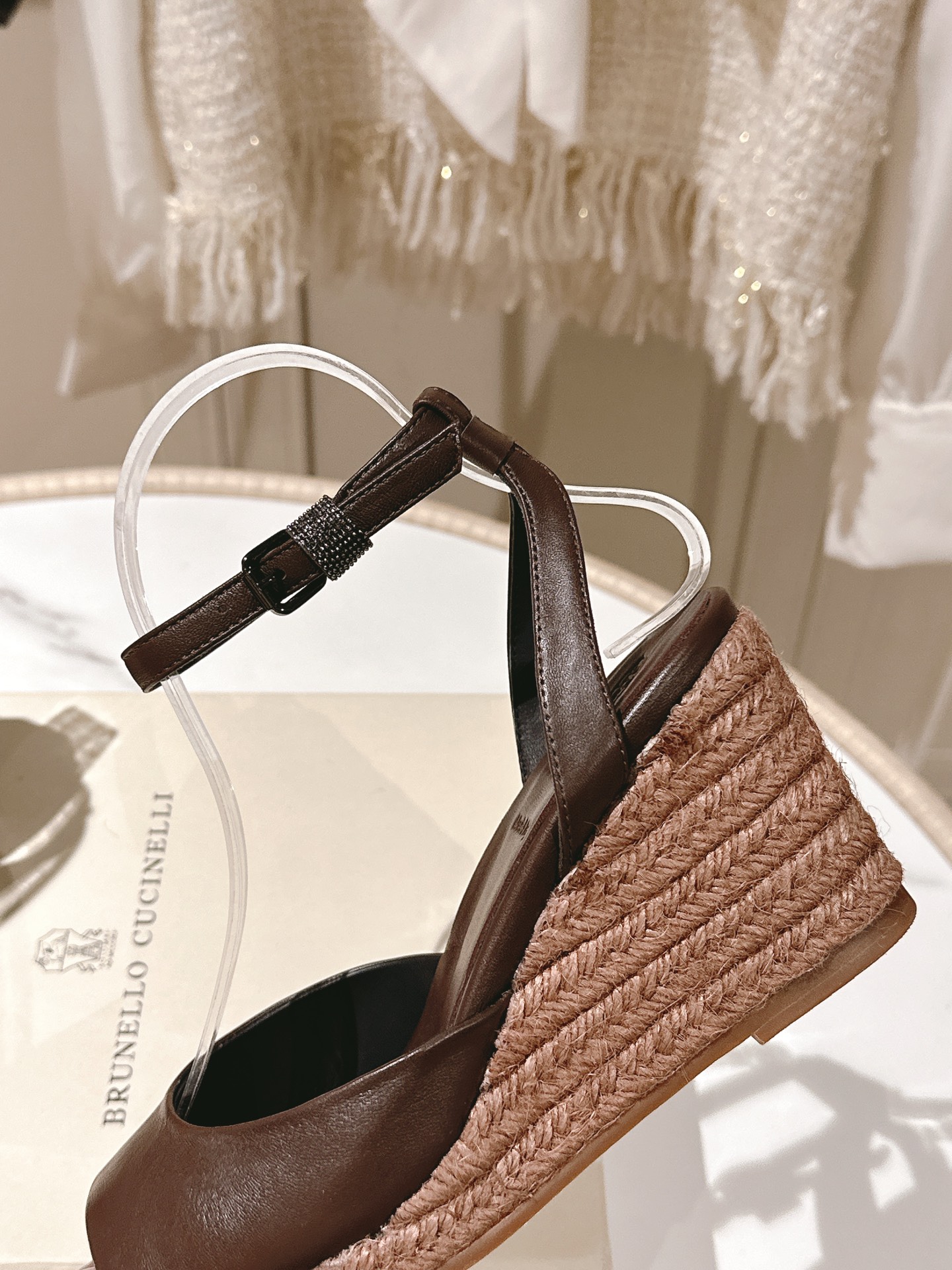 Luxury Brunello Cucinelli BC Sandals: High-Quality Elegance at P750 - 图片 7
