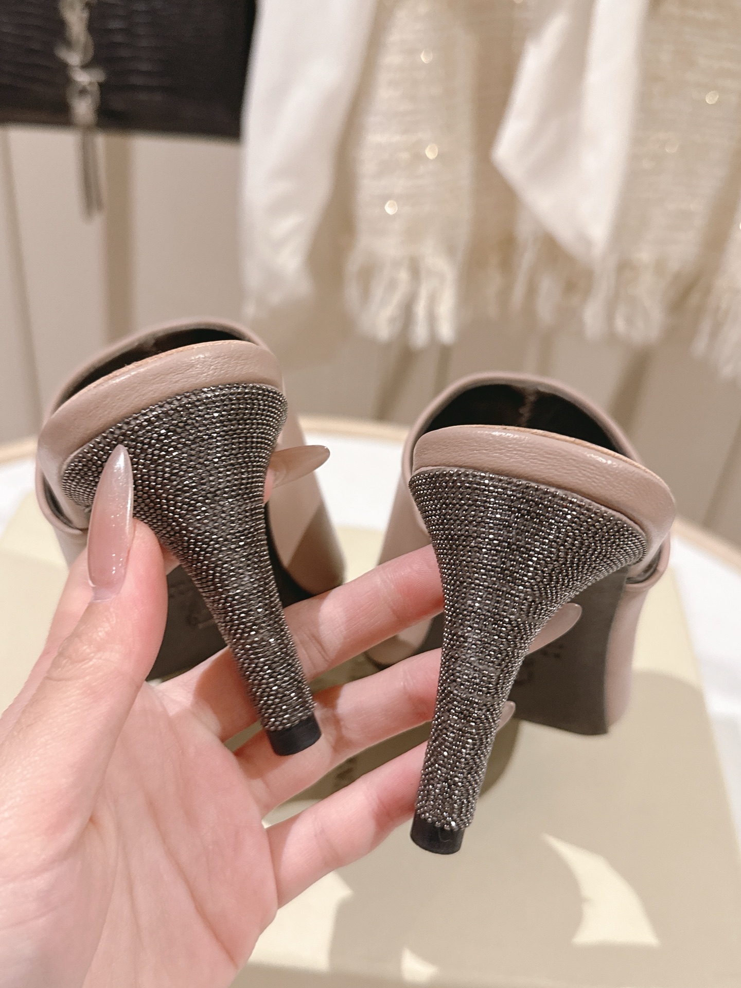 브루넬로쿠치넬리 스웨이드 하이힐 샌들 상세 이미지 8