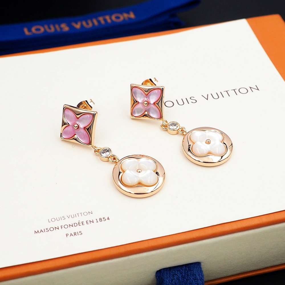 驴家LV路易威登白贝母弧面贝壳2花爆款耳环