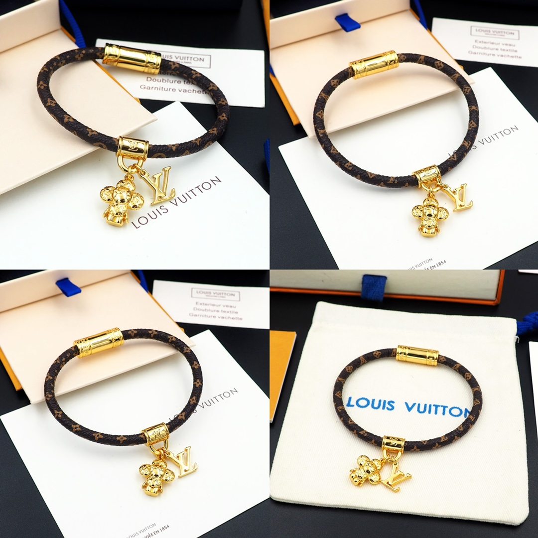 “Vivienne LV Leather Bracelet with Monogram Ecli¥se Canvas and Mascot Placards” - 图片 3